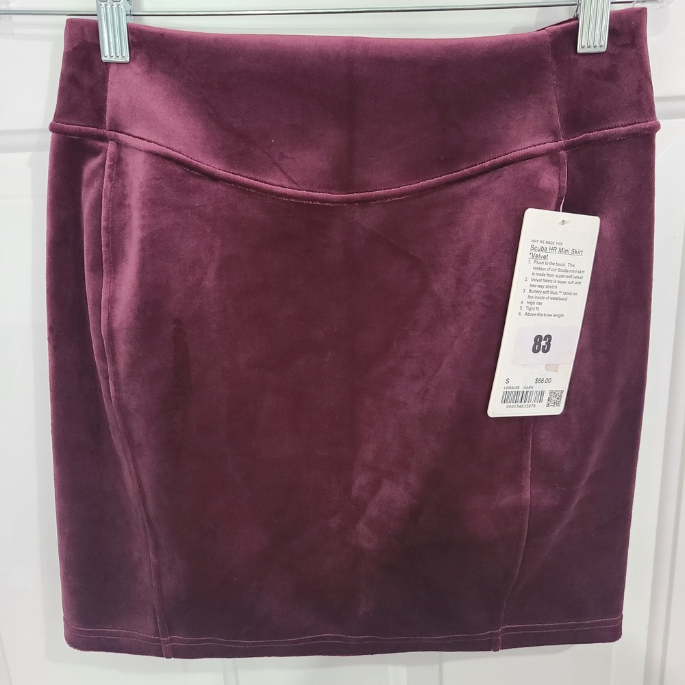 Lululemon Scuba HR Mini Skirt Velvet Garnet Purple Red LW8AL9S Womens Size S NWT